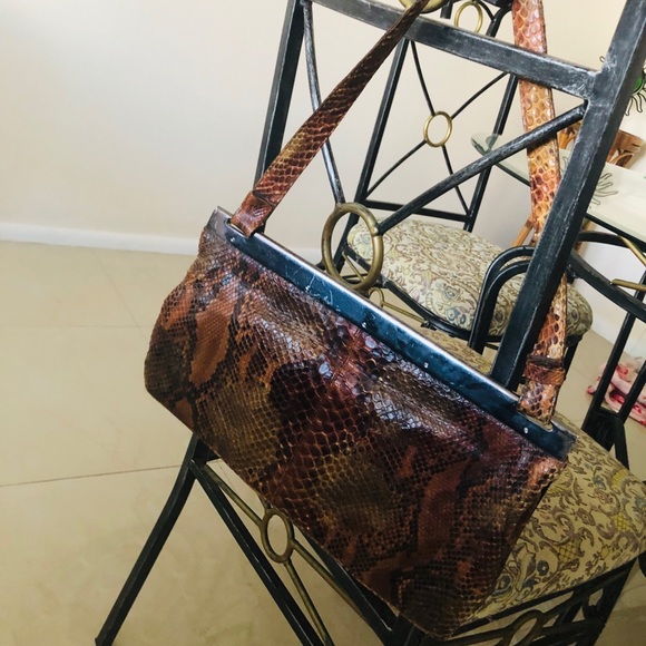 DESIGNER VINTAGE PYTHON PURSE BY VIA SPIGA - Picture 5 of 8